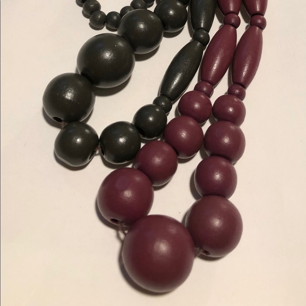Set of two Wooden necklaces